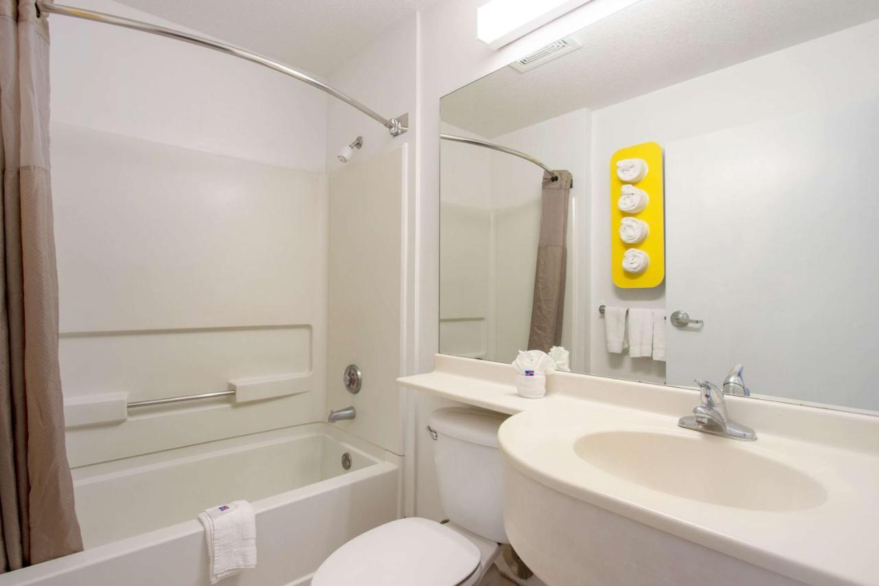 Motel 6-El Paso, Tx - Southeast Экстерьер фото